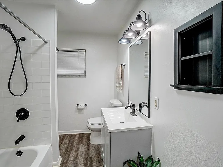 15219 Westminister Ave #B — Photo 12