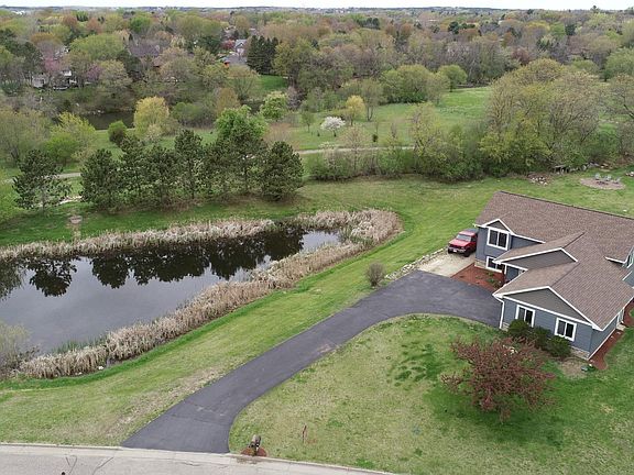 3rd image of 1327 Mallard Ln