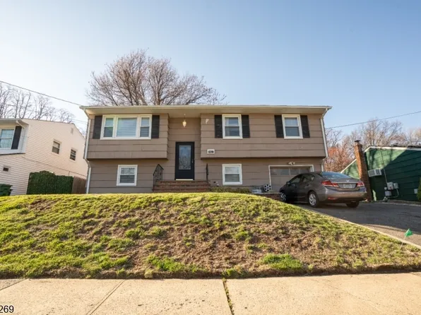 470 W 6Th Ave, Roselle Boro, NJ 07203