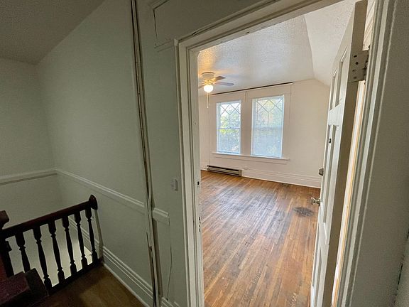 5th image of 1125 W 11th Ave #K