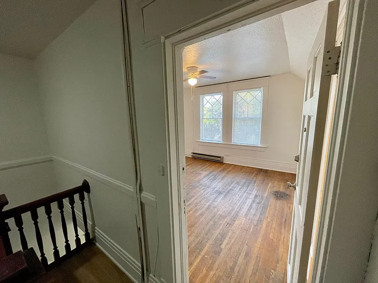 1125 W 11th Ave - 14 Unit — Photo 10
