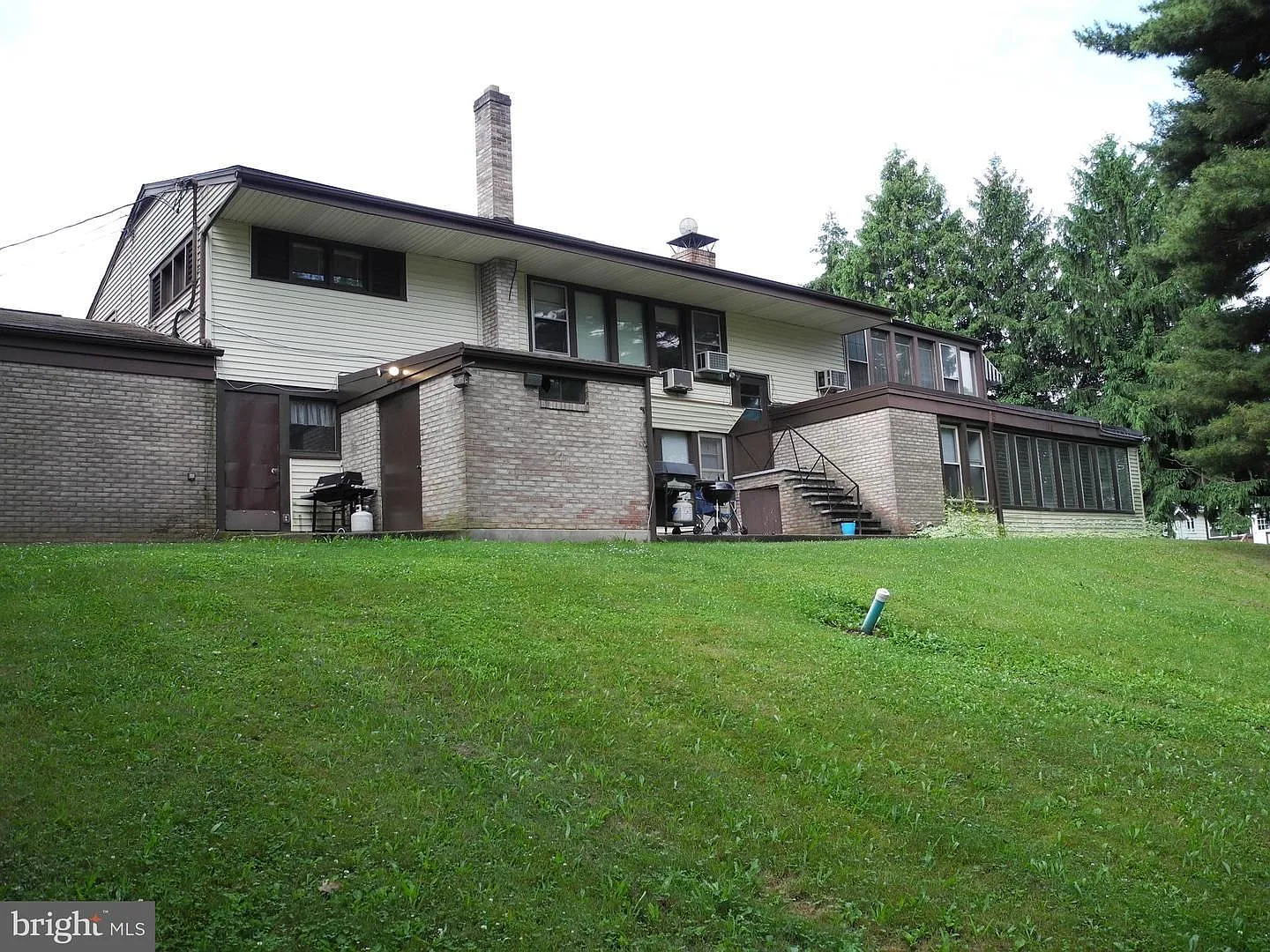 6000 Chambers Hill Rd — Photo 3