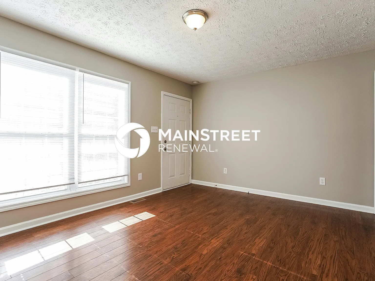 708 Cook Rd — Photo 2