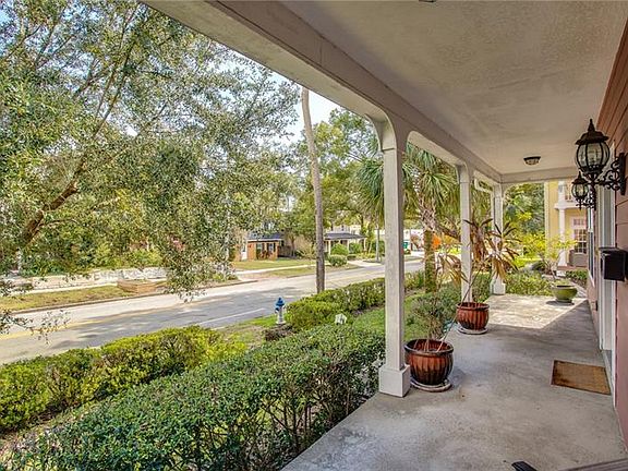 4th image of 524 Highland Ave