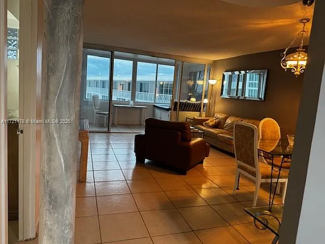 5401 Collins Ave #430 — Photo 17