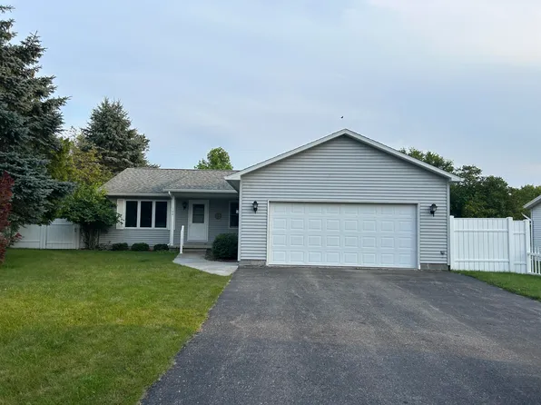 100 Partridge Ave, Alpena, MI 49707