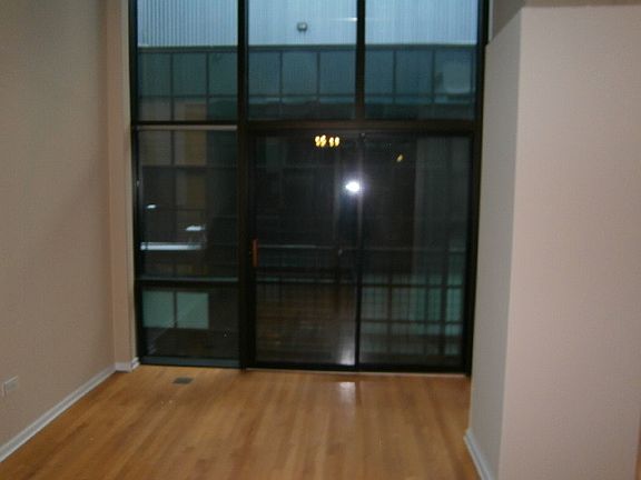 4th image of 1645 W Ogden Ave Unit 640