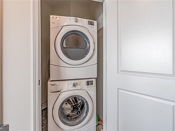5th image of 270 17th St NW Unit 2709