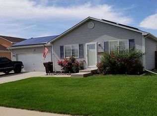 1033 E 25th Street Rd, Greeley, CO 80631