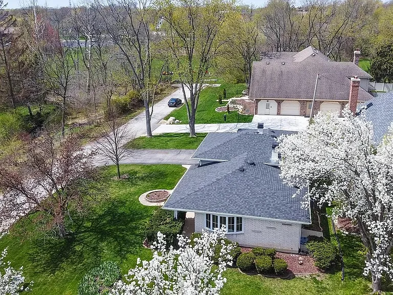 4740 Florence Ave — Photo 20
