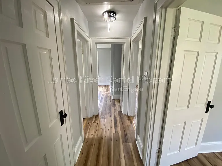 2020 Rose Ln — Photo 19
