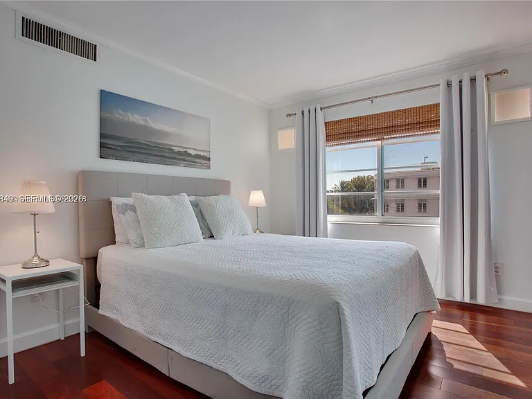1610 Lenox Ave #301 — Photo 8