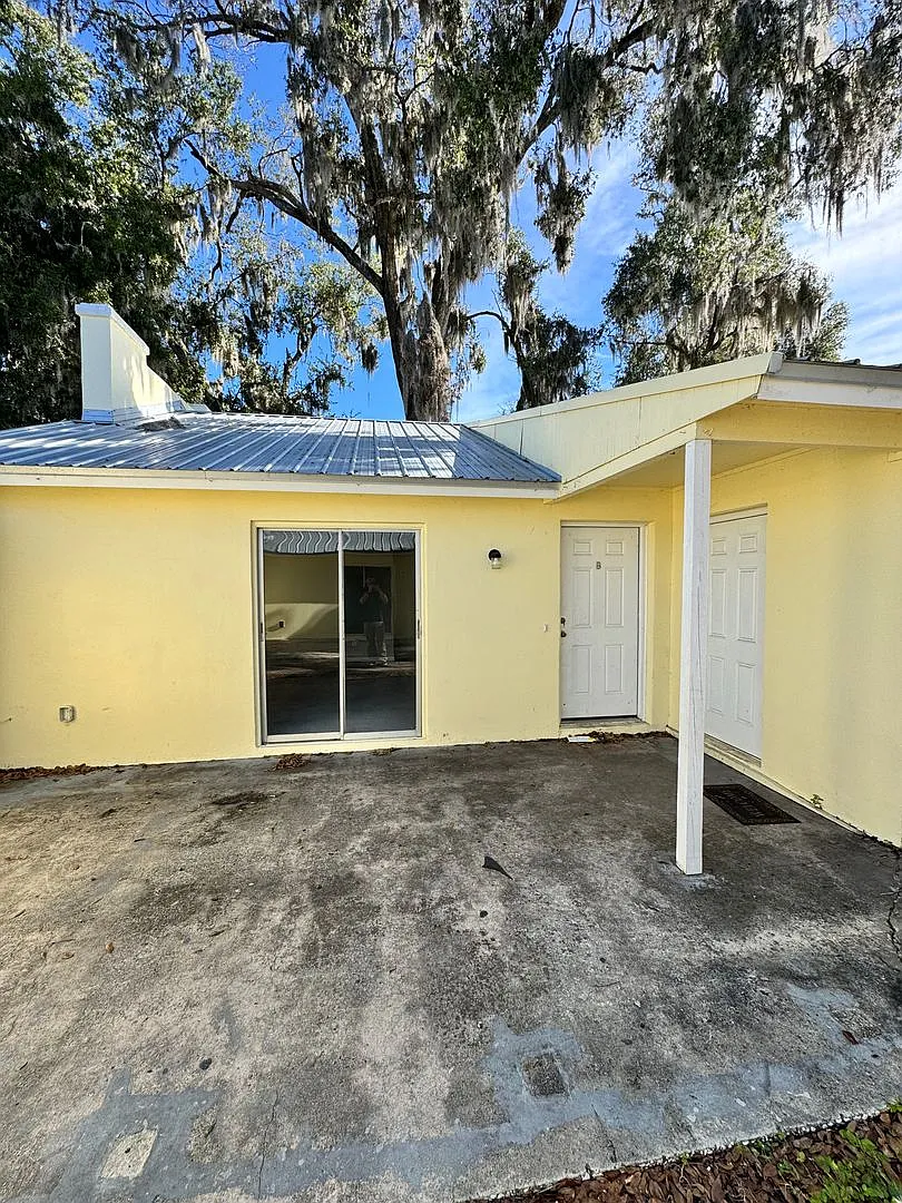 MLK Ave Dade City — Photo 2