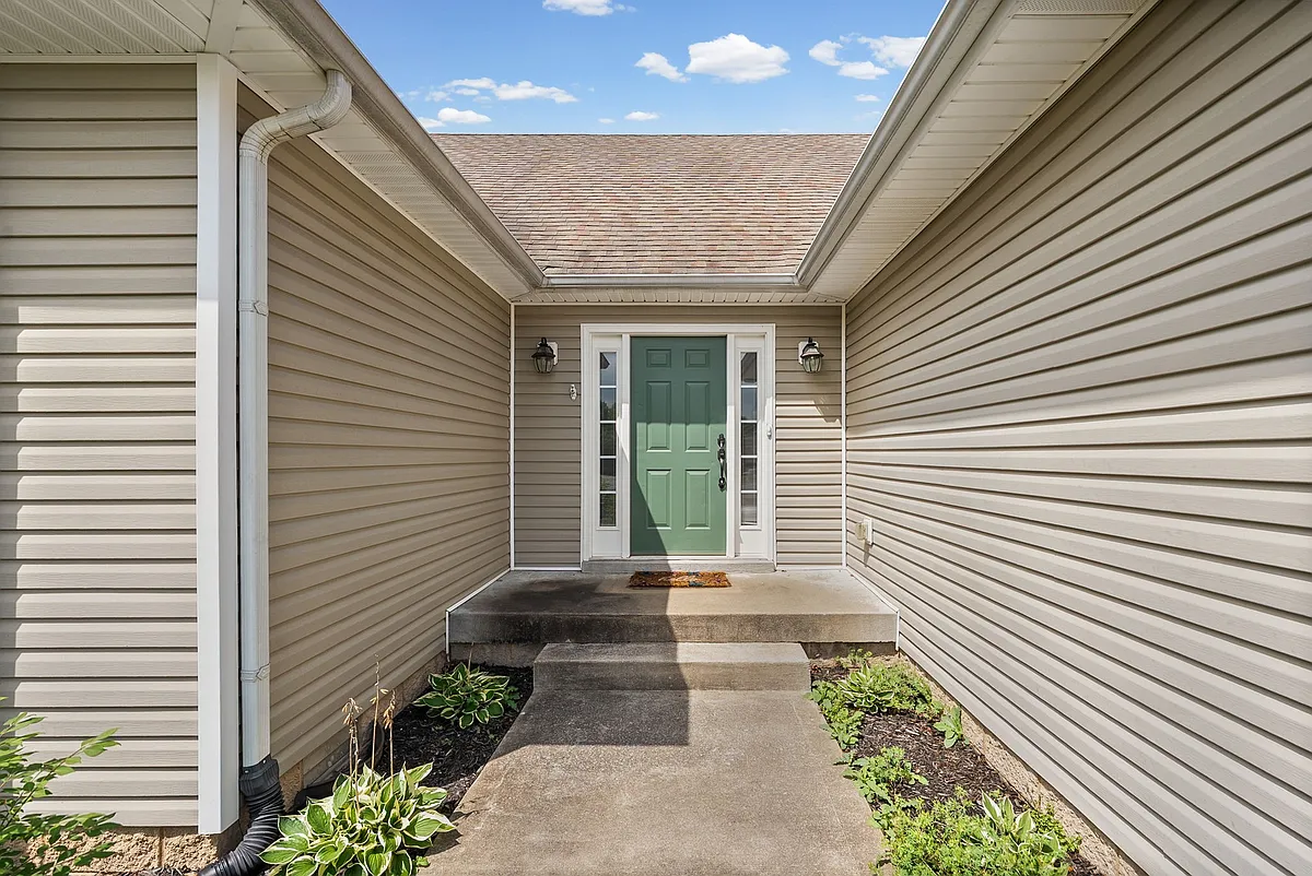 Building Photo - 1036 Freedom Dr