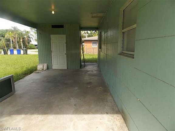 3rd image of 3709/3711 Seminole Ave