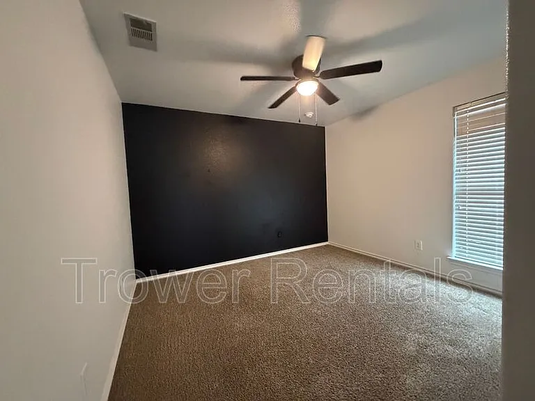 9804 Sagebrush Ave — Photo 29