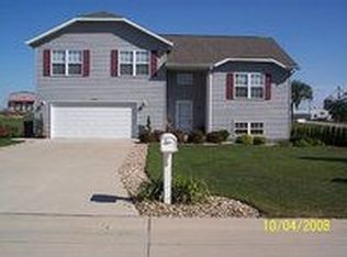 1335 10th St, Jesup, IA 50648