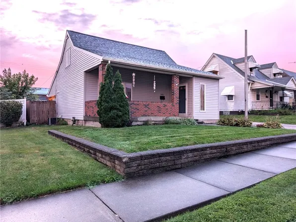 1403 Pennsylvania Ave, Natrona Heights, PA 15065