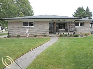 1st image of 34304 Barrett Dr