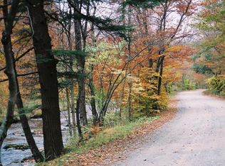 Plank Rd W, Gouldsboro, PA 18424