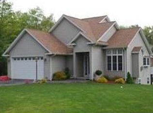 14 Mayhew Dr, Killingly, CT 06241