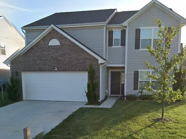 6749 Trey Dr, Camby, IN 46113
