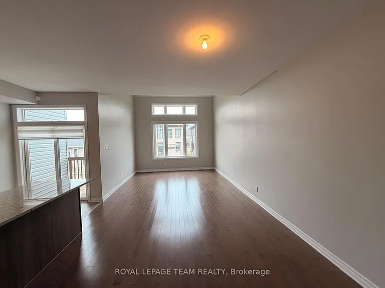 343 Grackle St N — Photo 17