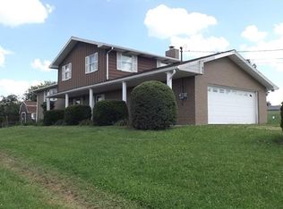 140 Messmore Rd, Mc Clellandtown, PA 15458