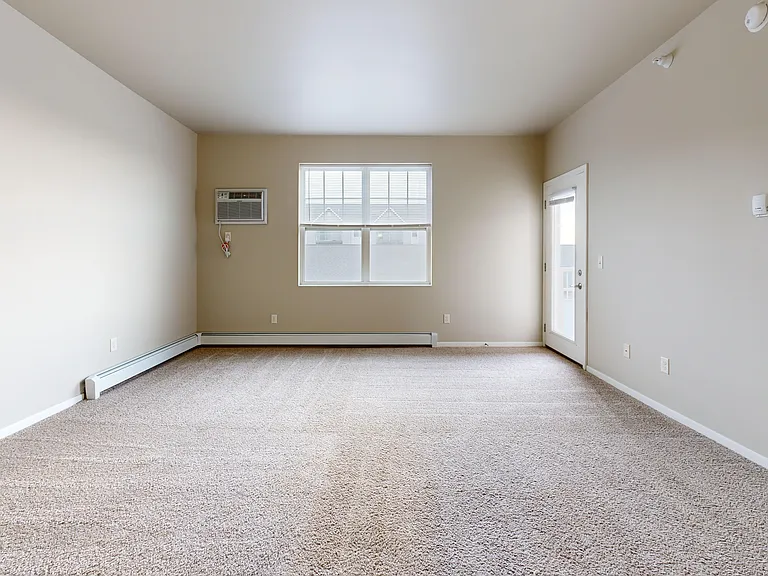 Timber Cove Apartments — Photo 12