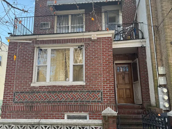 1424 68th St, Brooklyn, NY 11219