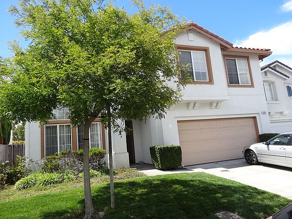 3rd image of 673 Freesia Dr