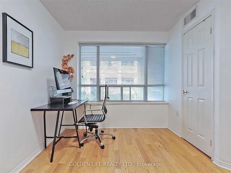 889 Bay St #205 — Photo 8
