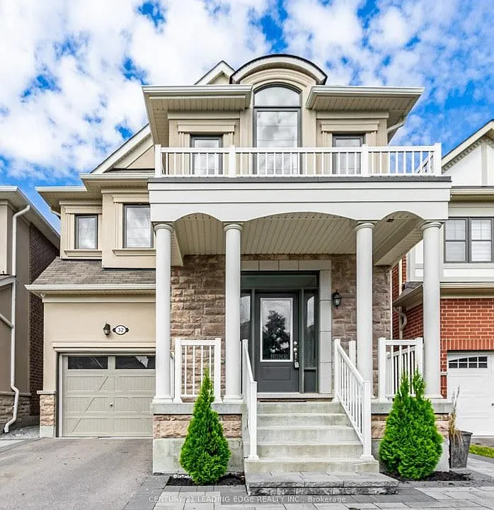32 Westfield Dr E