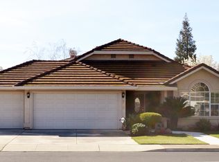 920 E Milgeo Ave, Ripon, CA 95366