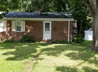 10 Beacon View Dr, Fairfield, CT 06825