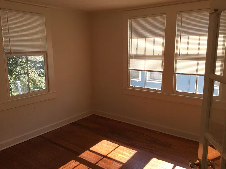 149 Lake Ave — Photo 6