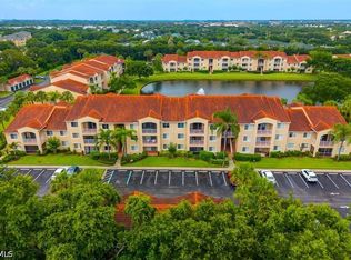 1590 S 42nd Cir APT 209, Vero Beach, FL 32967