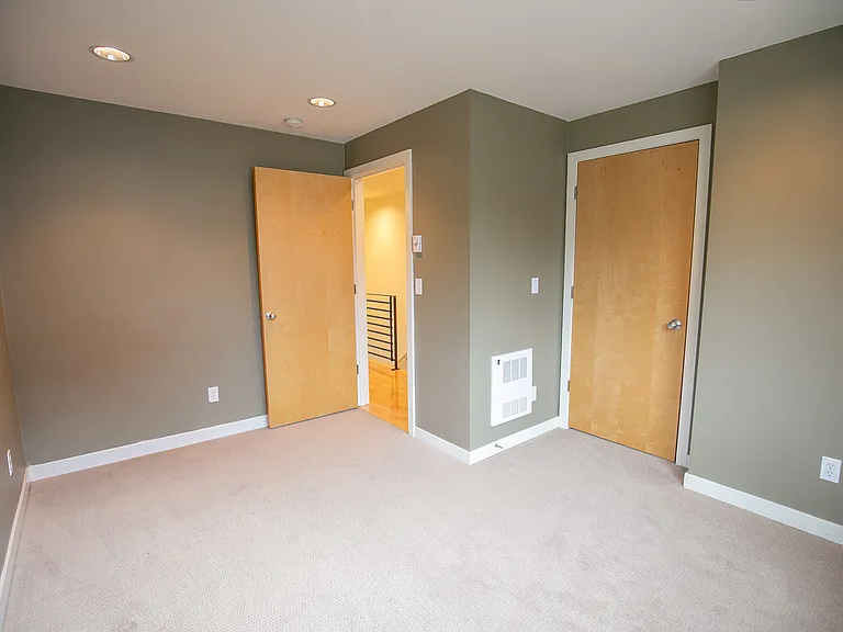 2905 NW 85th St — Photo 11