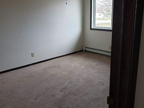 5th image of 1120 Grand Ave #8