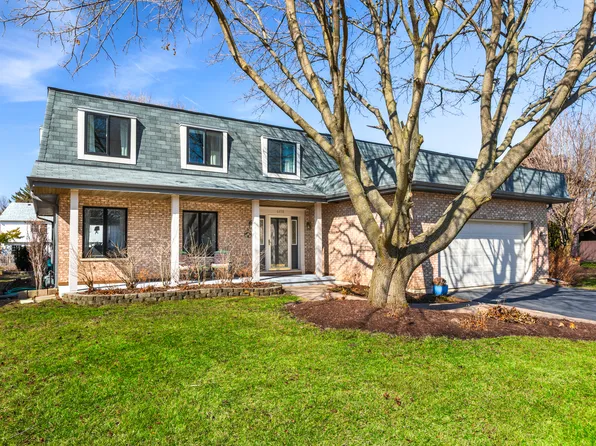 6458 Cape Cod Ct, Lisle, IL 60532