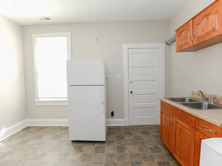 1439 Moultrie Ave #3 — Photo 13