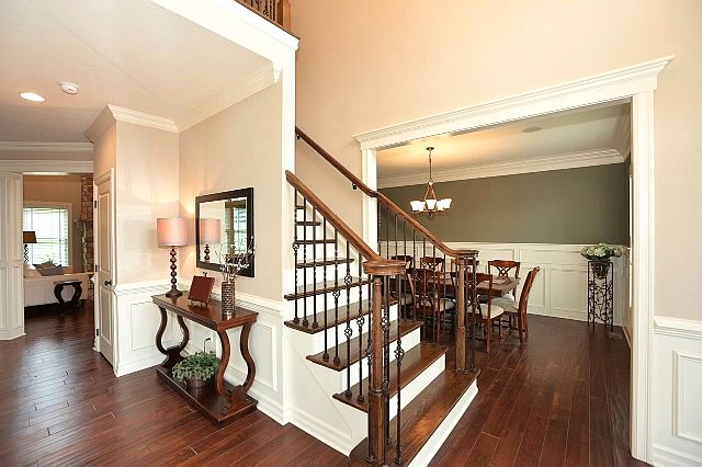1st image of 102 Castle Brook Dr