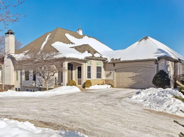 187 Stonebridge Rd, Mendota Heights, MN 55118