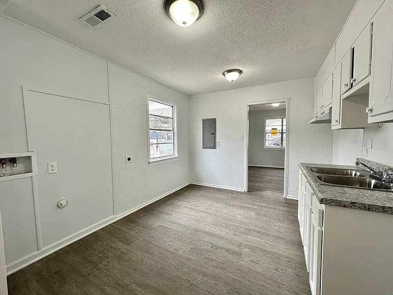 80 Wilkes Cir — Photo 4