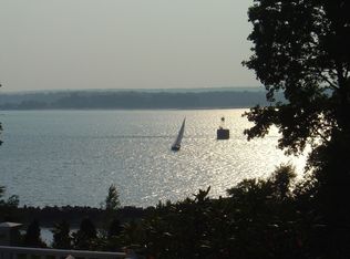 25 Count Rumford Ln, Lloyd Harbor, NY 11743