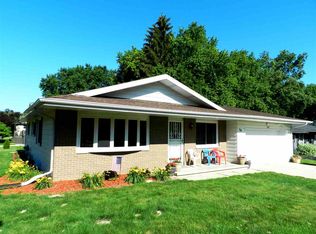 30 Eldon Ct, Madison, WI 53716