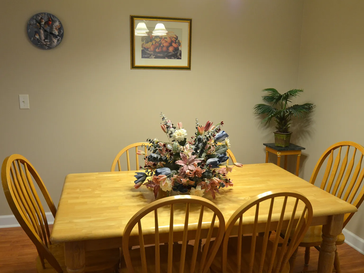 3 bed, 1350 sqft, $1,995 — Photo 3