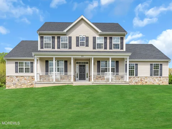 11 Rolling Meadows Court, Cream Ridge, NJ 08514