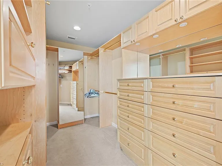 60 Seagate Dr #105 — Photo 15