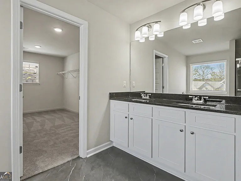 100 McGinnis Cir — Photo 17